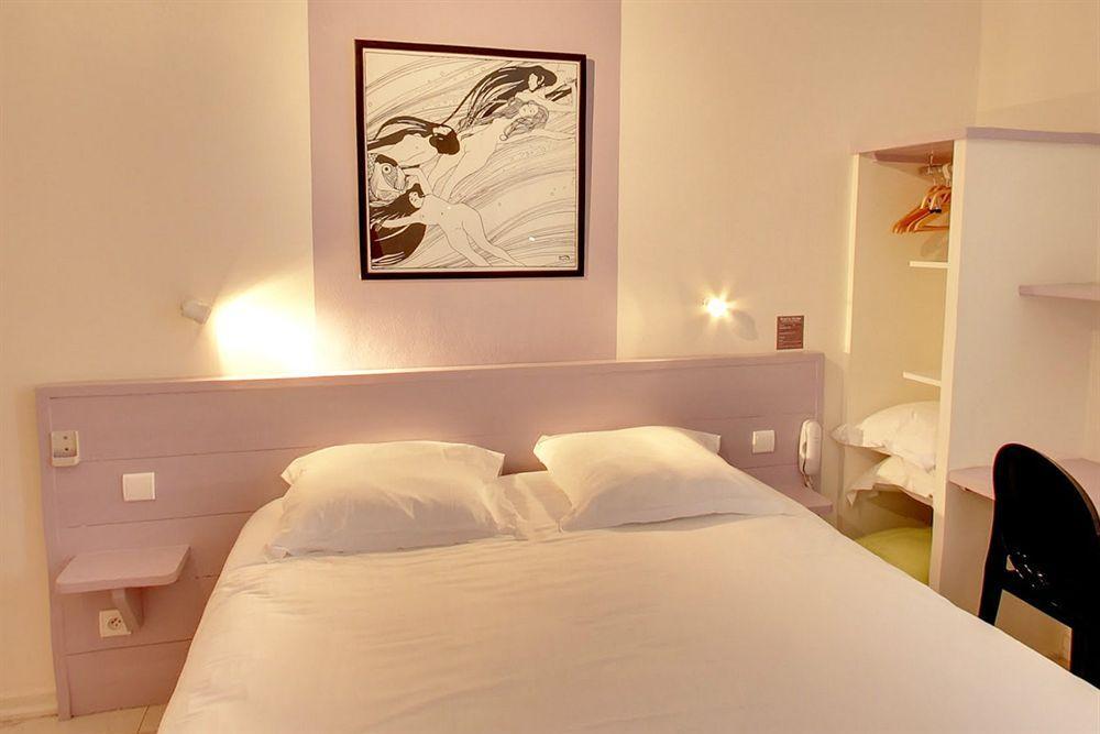 Hotel La Marine, Vieux Port ラ・ロシェル エクステリア 写真
