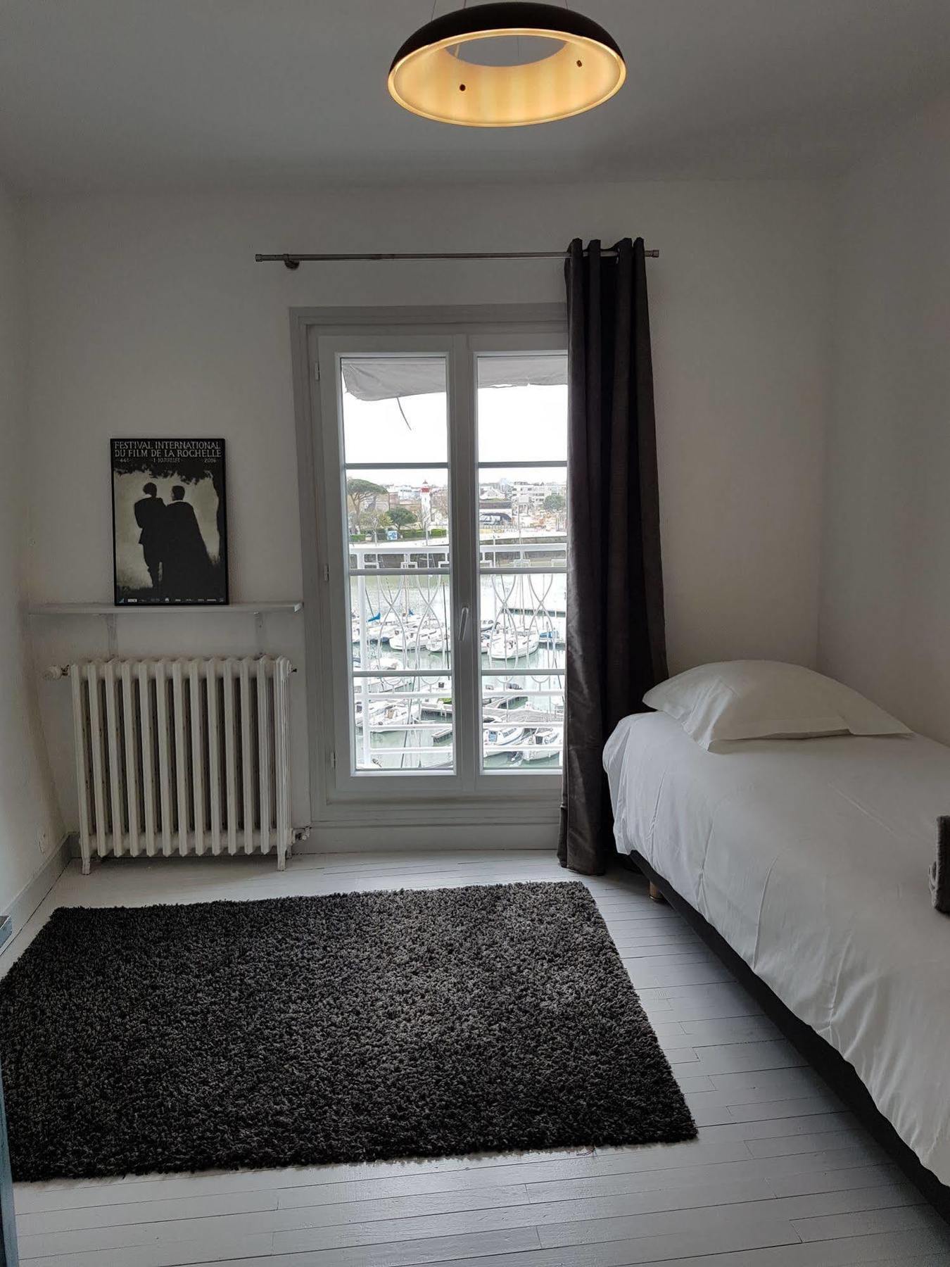 Hotel La Marine, Vieux Port ラ・ロシェル エクステリア 写真
