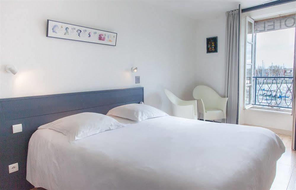 Hotel La Marine, Vieux Port ラ・ロシェル エクステリア 写真
